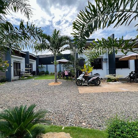 Sky Traveller Suites Panglao Esterno foto