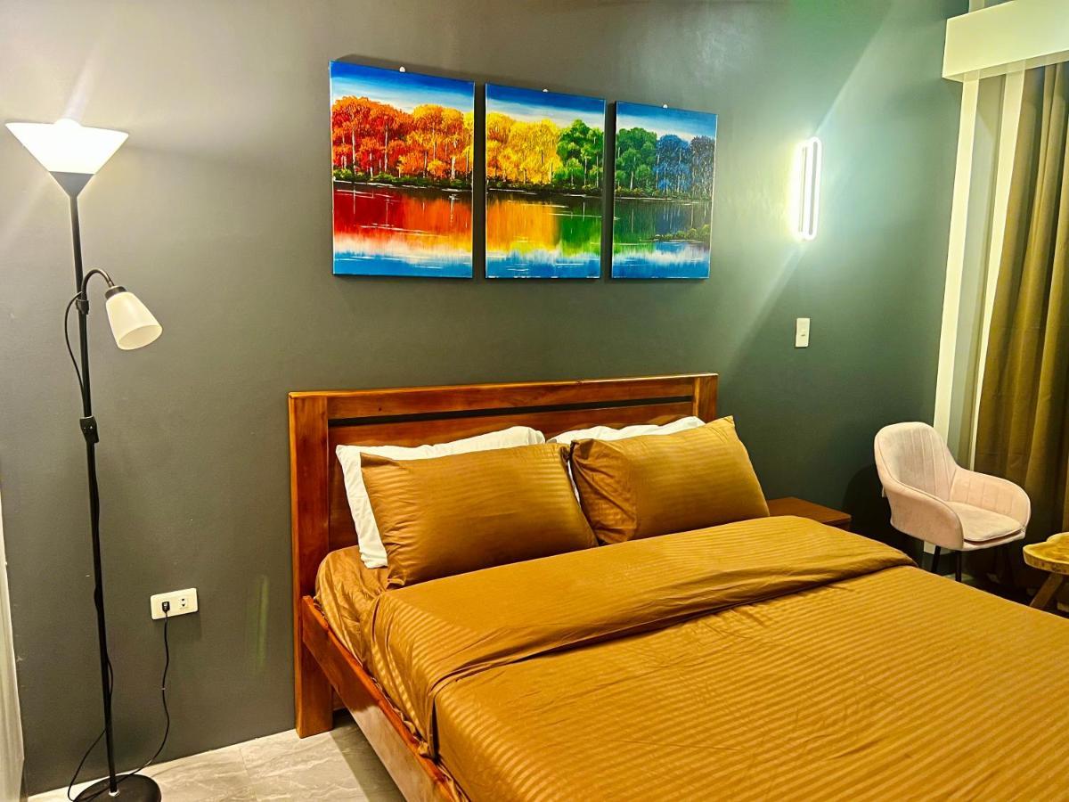 Sky Traveller Suites Panglao Esterno foto