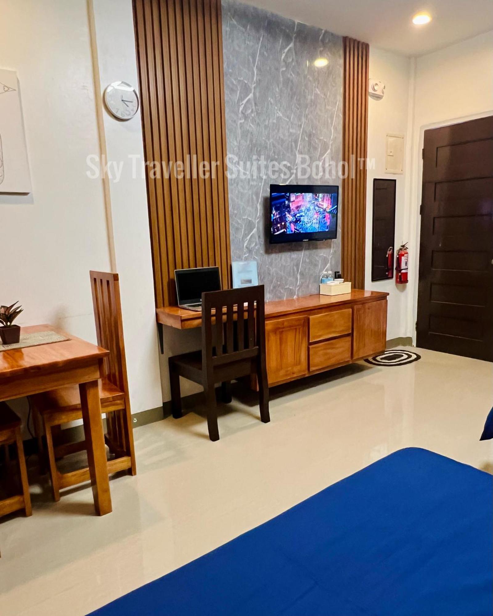 Sky Traveller Suites Panglao Esterno foto