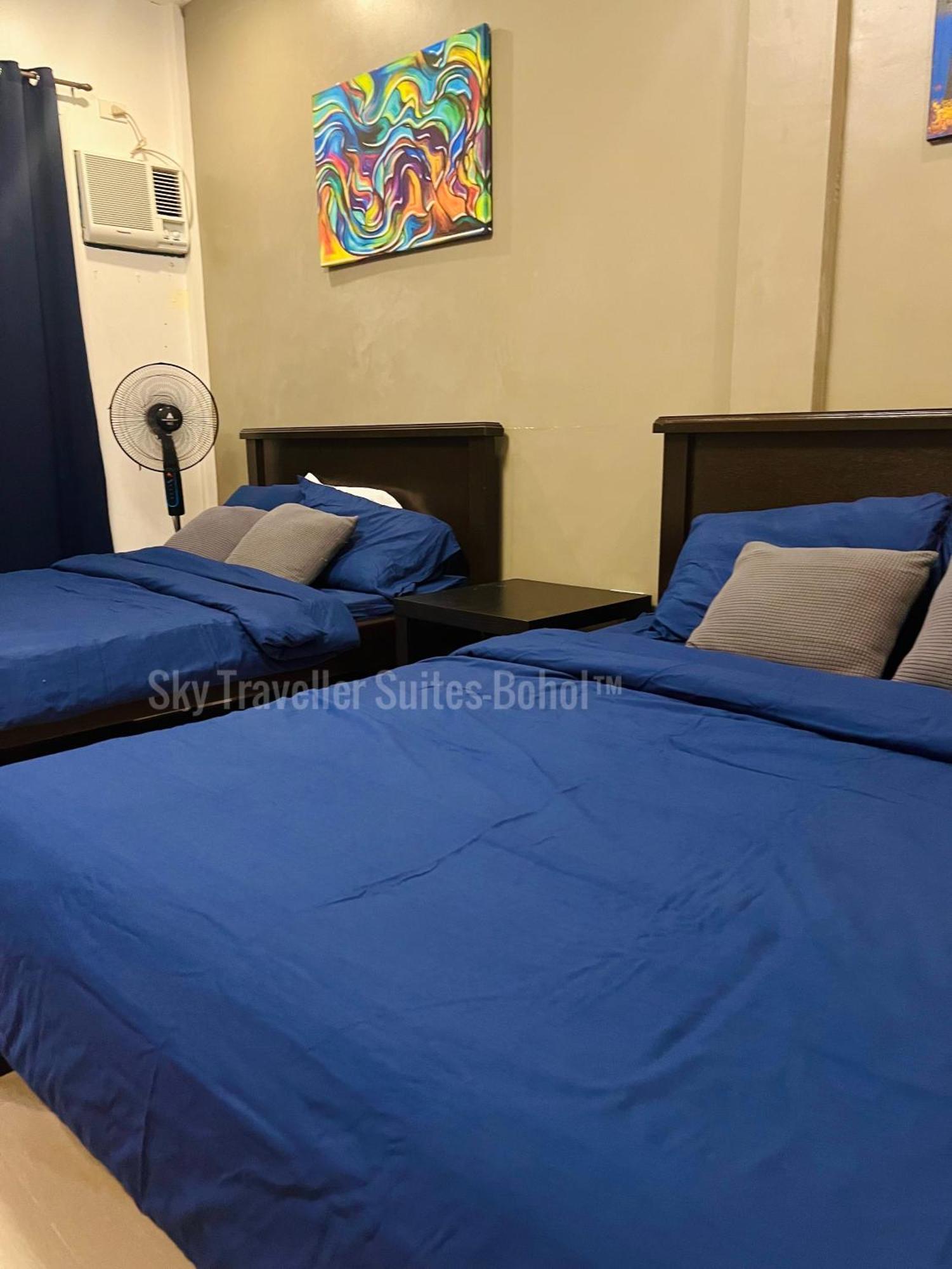 Sky Traveller Suites Panglao Esterno foto