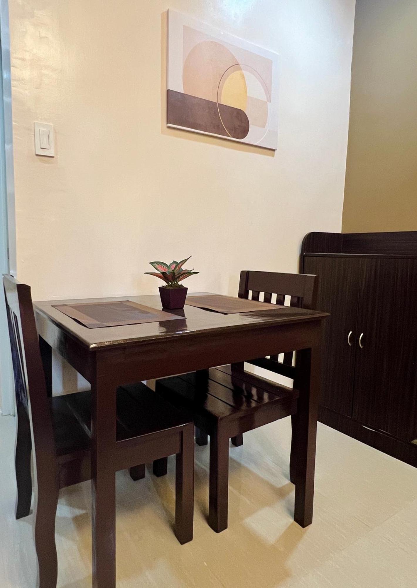 Sky Traveller Suites Panglao Esterno foto