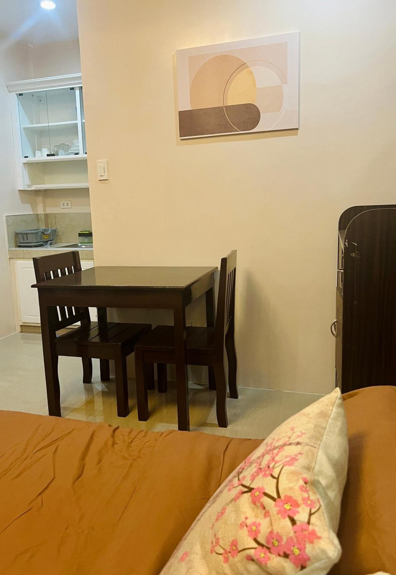 Sky Traveller Suites Panglao Esterno foto