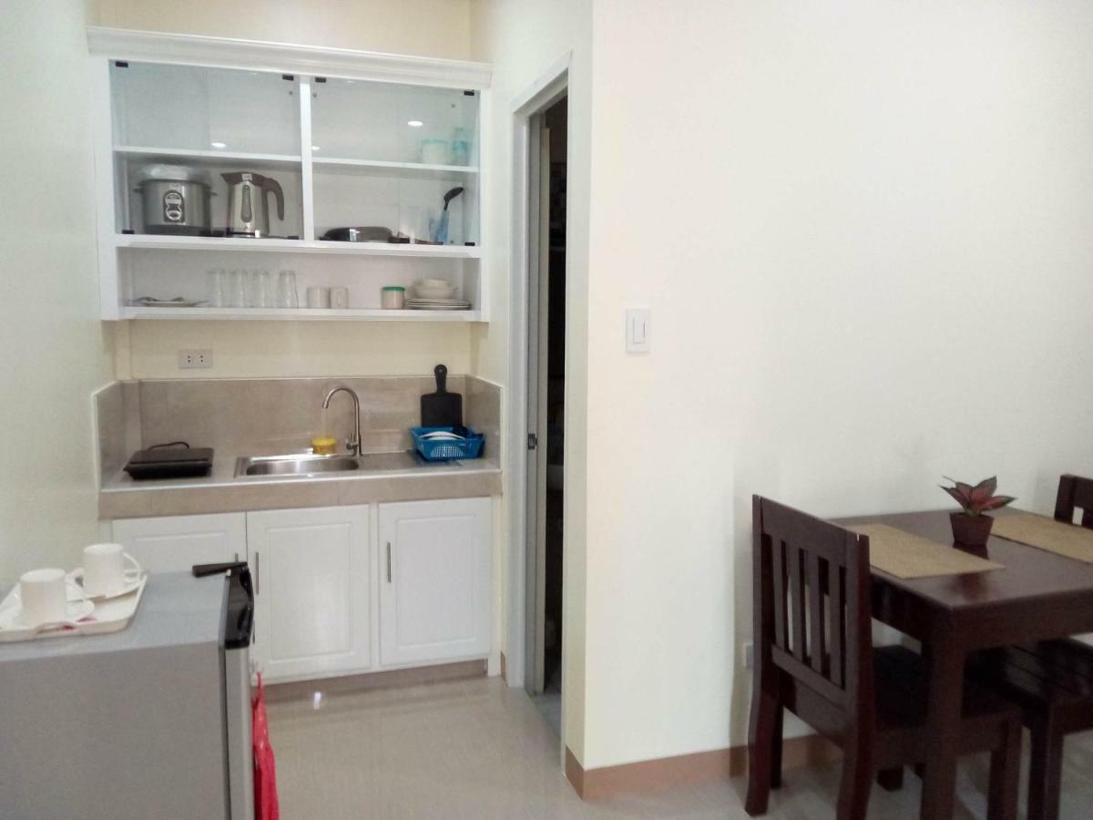 Sky Traveller Suites Panglao Esterno foto